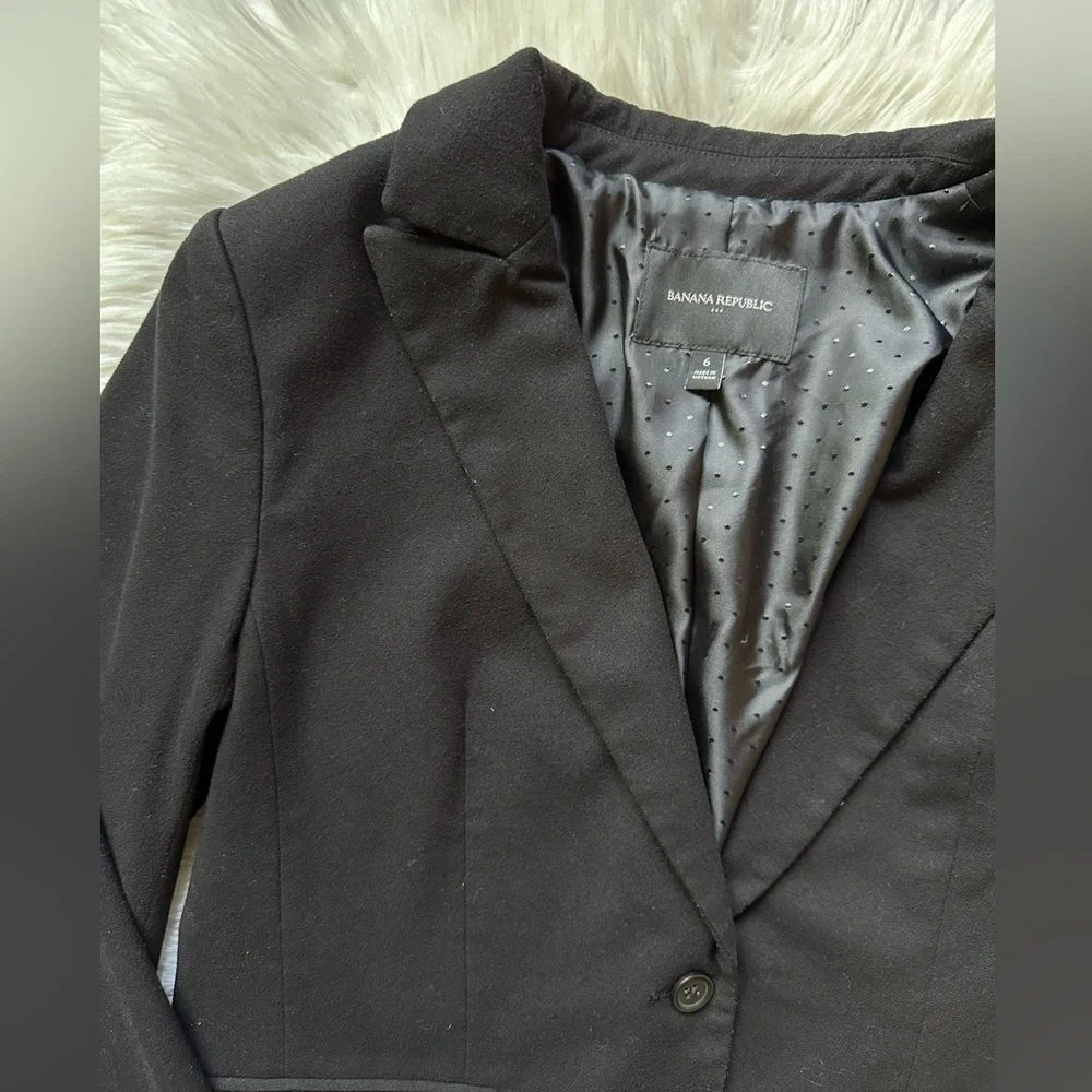 Banana Republic black long & lean blazer - Picture 4 of 9